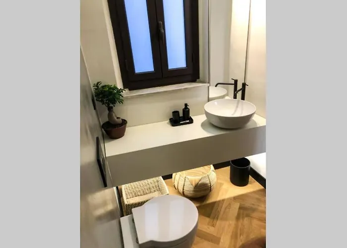 Bellavita - Confort E Raffinatezza In Centro Citta Tatil Evi Katanya